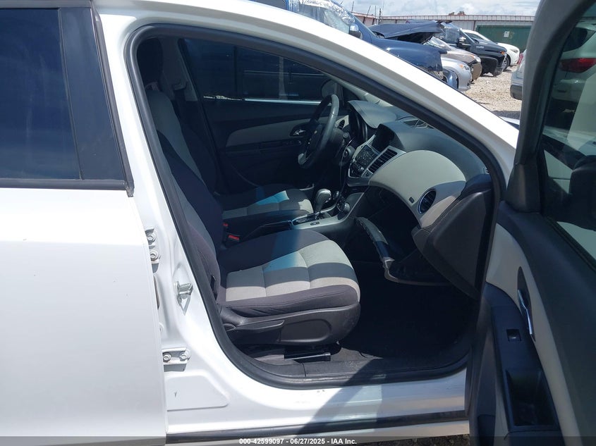 2014 CHEVROLET CRUZE LS AUTO - 1G1PA5SG7E7379525