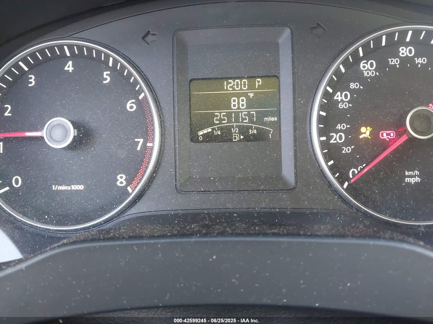 2012 VOLKSWAGEN JETTA VIN: 3VWDX7AJ8CM381611
