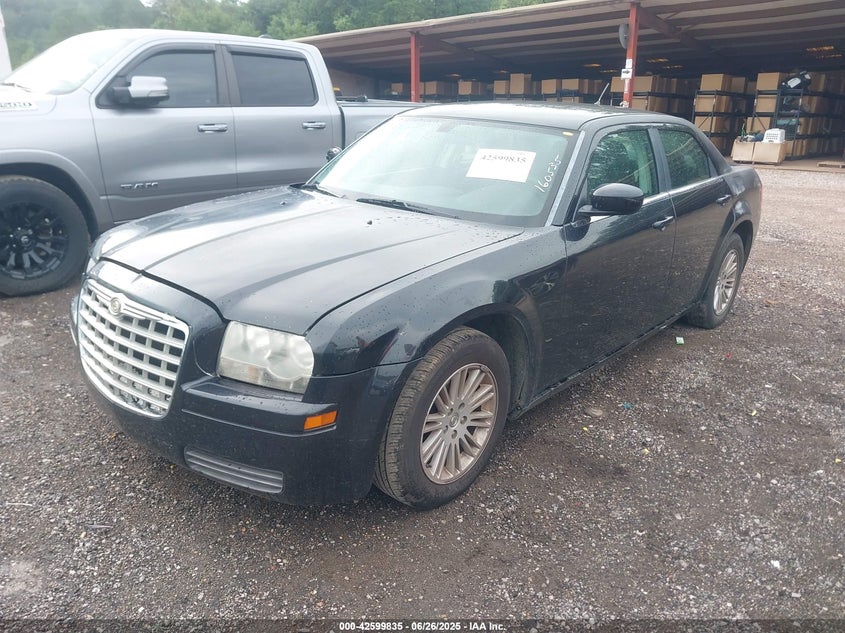 2008 CHRYSLER 300 VIN: 2C3LA43R48H160535
