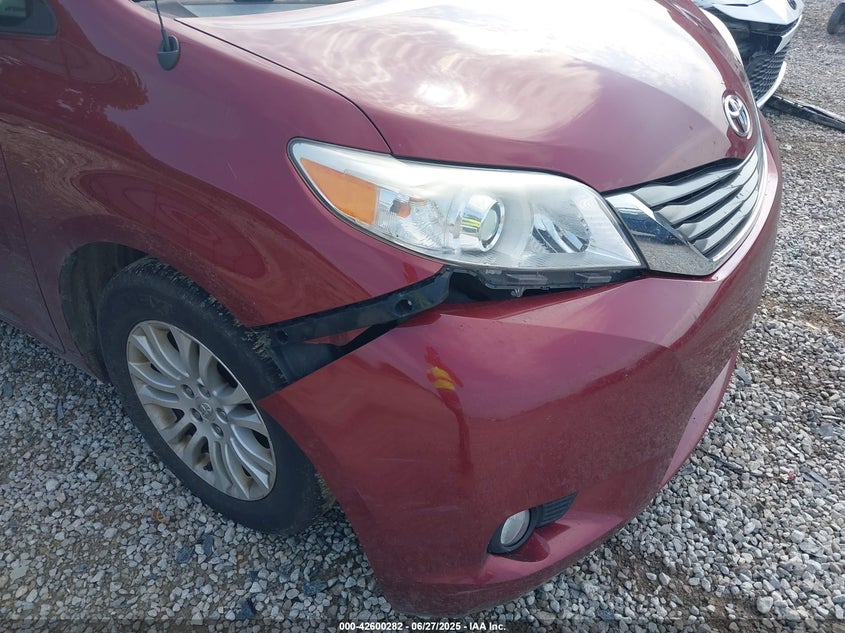 2014 TOYOTA SIENNA VIN: 5TDYK3DC1ES465975