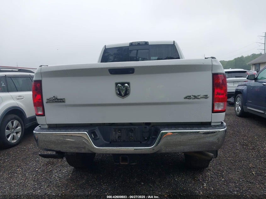 2018 RAM 2500 BIG HORN  4X4 6'4 BOX - 3C6UR5MJ4JG371416