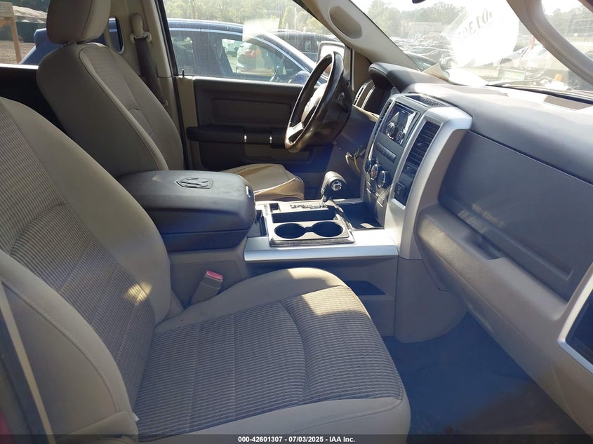 2011 RAM RAM 1500 VIN: 1D7RB1CT4BS611188