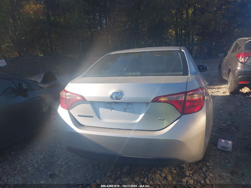 2018 Toyota Corolla Le VIN: 2T1BURHE3JC045233 Lot: 42601818