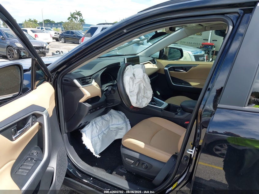 2024 TOYOTA RAV4 HYBRID XLE PREMIUM - 4T3B6RFV2RU161117