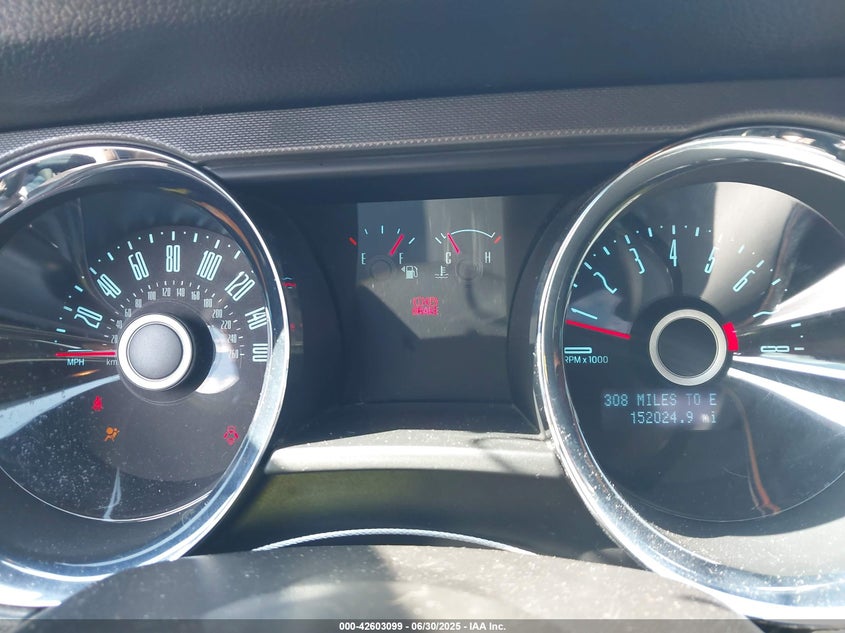 2014 FORD MUSTANG V6 - 1ZVBP8AM8E5287552