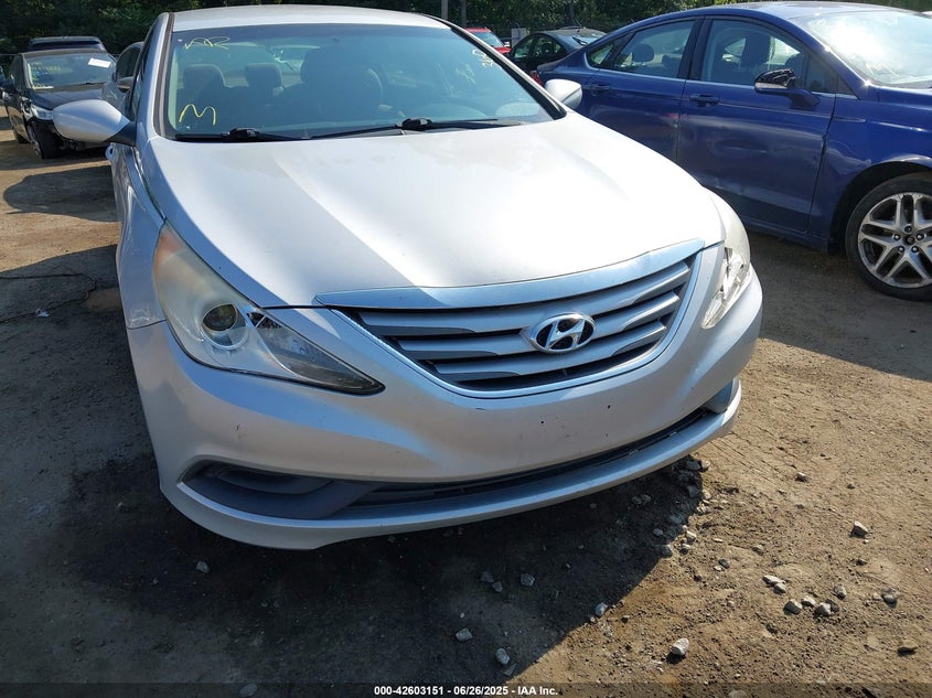 2014 HYUNDAI SONATA GLS - 5NPEB4AC9EH855015