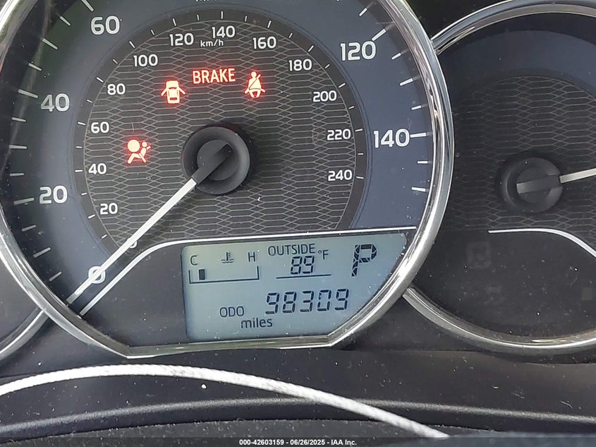 2014 TOYOTA COROLLA LE - 5YFBURHE9EP096628