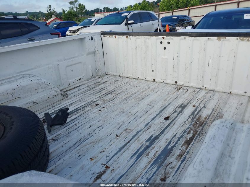 2004 Chevrolet Silverado 1500 Work Truck VIN: 1GCEC14XX4Z321880 Lot: 42603633