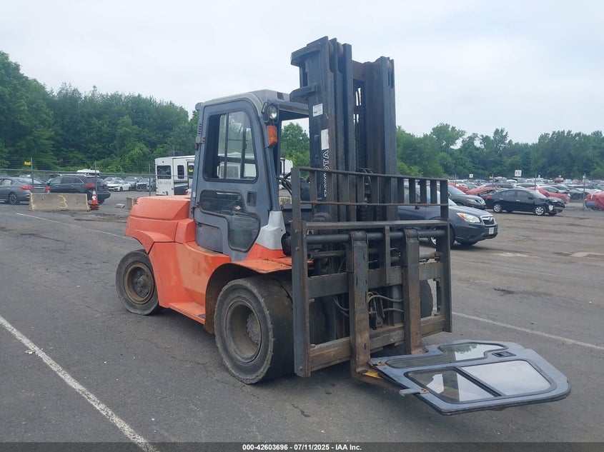 00000000000060436 2005 Toyota 7Fdu70 auction photo 1