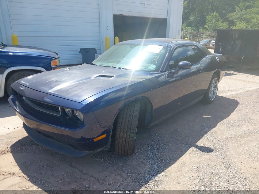 Vin: 2c3cdyag3eh111175, lot: 43096817, dodge challenger sxt 20142