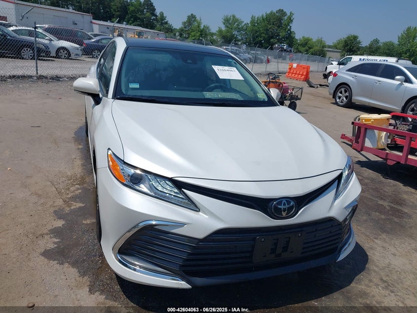 2022 TOYOTA CAMRY XLE - 4T1F11AK2NU710770