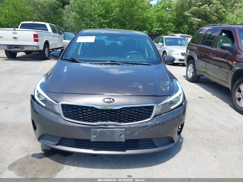 2017 KIA FORTE LX - 3KPFL4A74HE008559