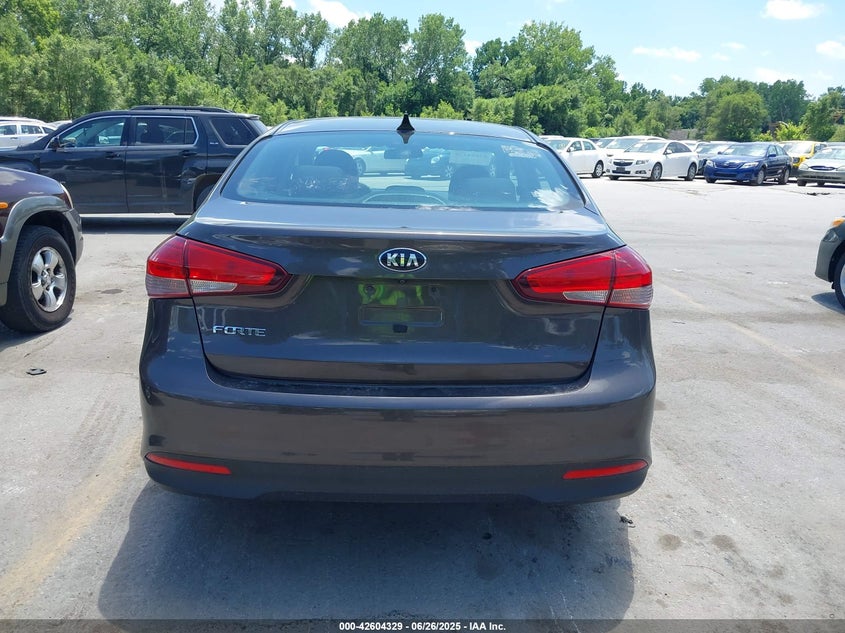 2017 KIA FORTE LX - 3KPFL4A74HE008559