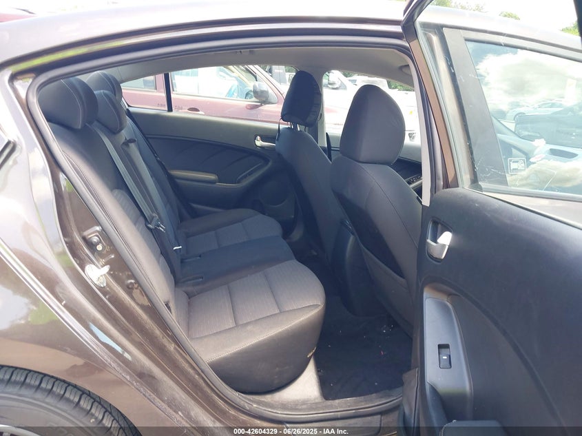 2017 KIA FORTE LX - 3KPFL4A74HE008559