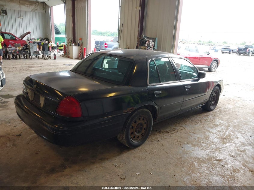 2008 FORD CROWN VICTORIA VIN: 2FAHP71V98X102529