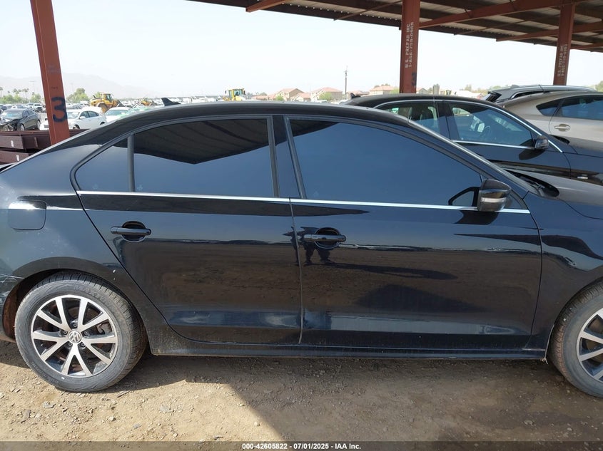 2017 VOLKSWAGEN JETTA 1.4T SE - 3VWDB7AJ6HM306864