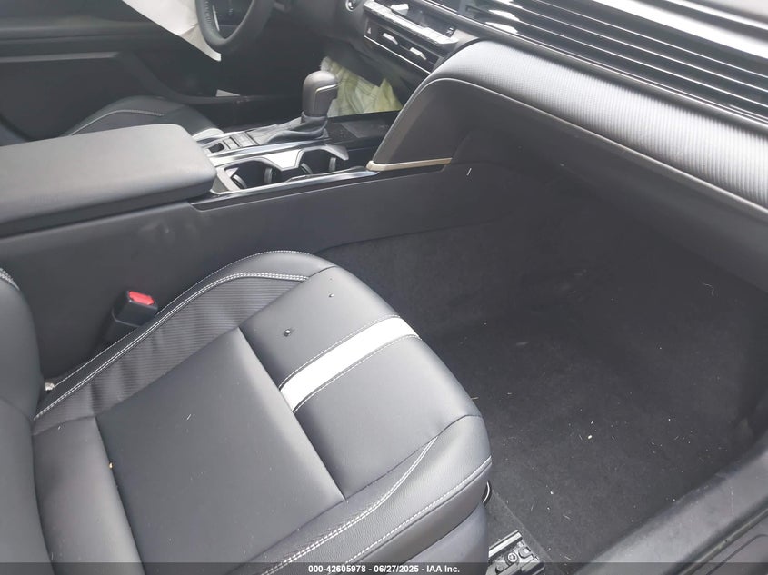 2025 TOYOTA CAMRY SE - 4T1DAACKXSU045858