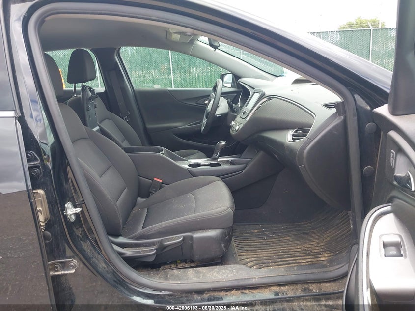 2018 CHEVROLET MALIBU LT - 1G1ZD5ST6JF266632