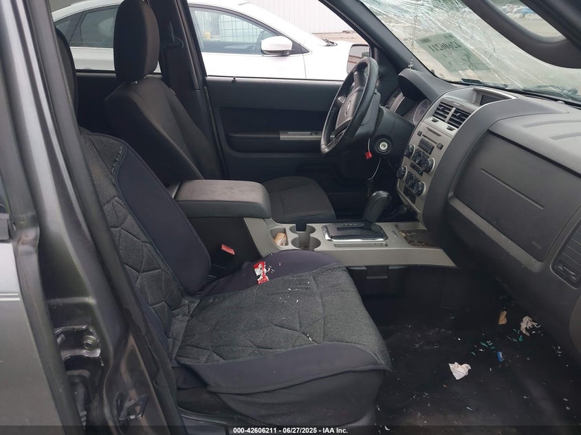 2009 FORD ESCAPE VIN: 1FMCU93G79KC25818