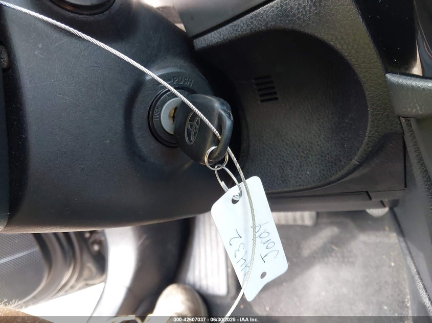 2014 TOYOTA COROLLA S PLUS - 2T1BURHE0EC096808