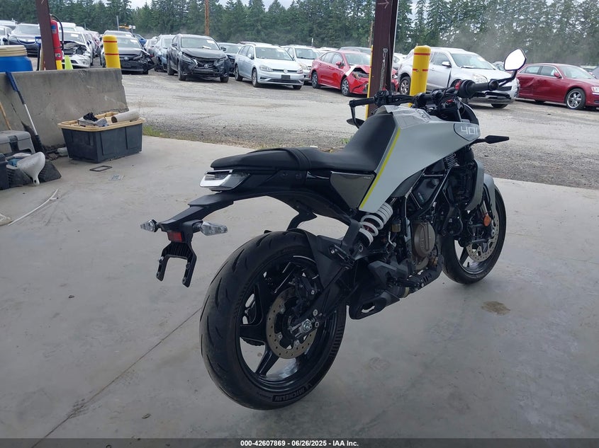 VIN MD2JUJ407RN210632 2024 HUSQVARNA VITPILEN 401/SVARTPILEN 401