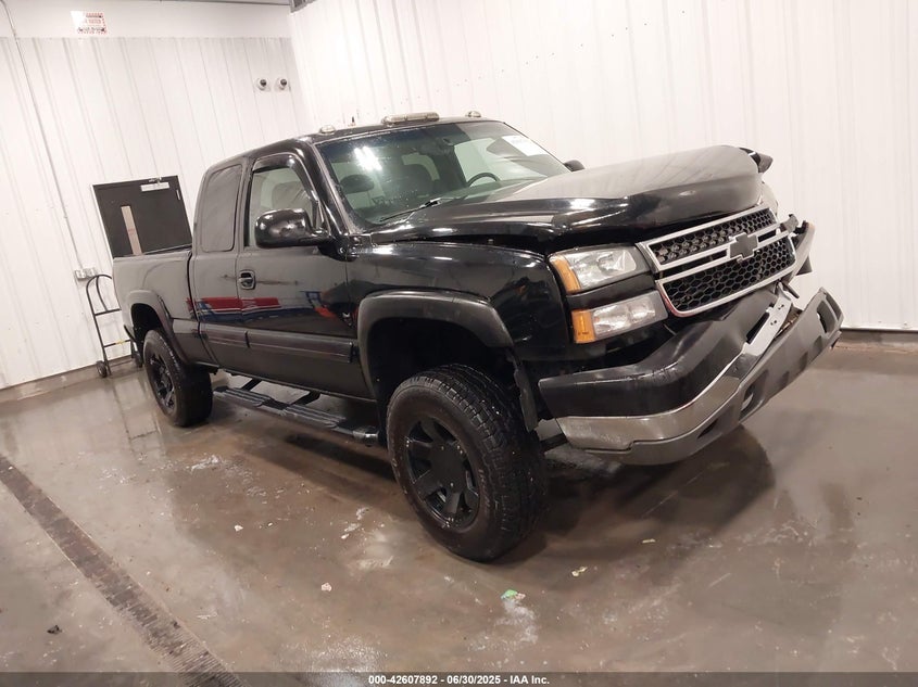 1GCHK29U05E248001 2005 Chevrolet Silverado 2500Hd Ls auction photo 1