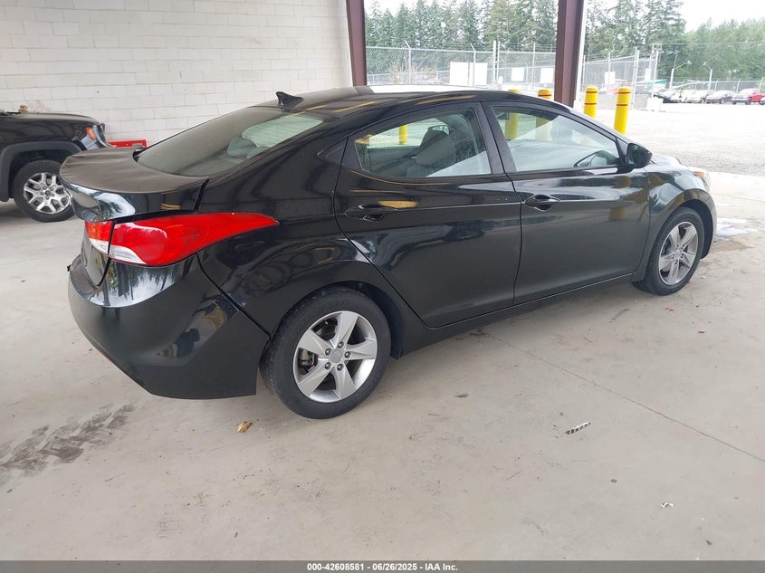 2012 HYUNDAI ELANTRA VIN: KMHDH4AE3CU291565
