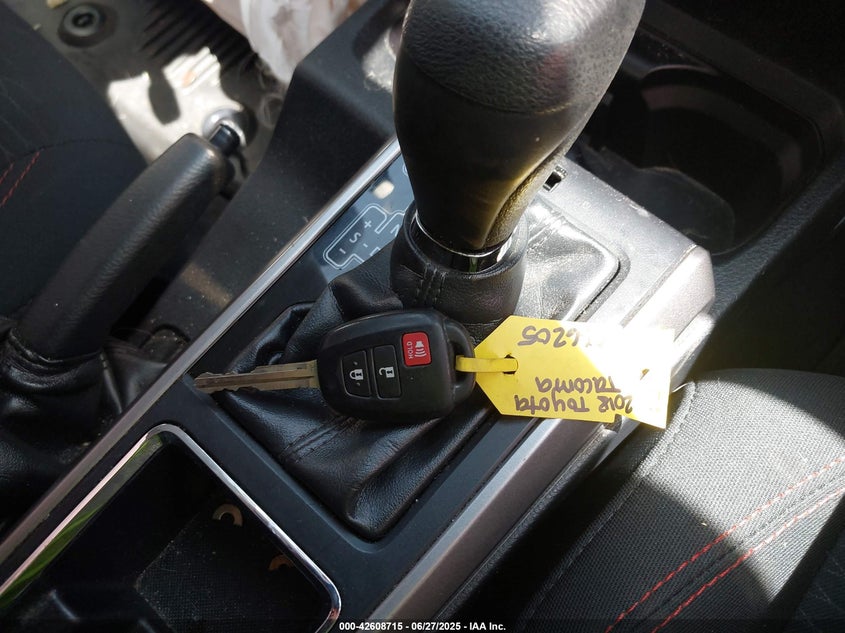 2018 TOYOTA TACOMA SR5 V6 - 3TMAZ5CN7JM061990