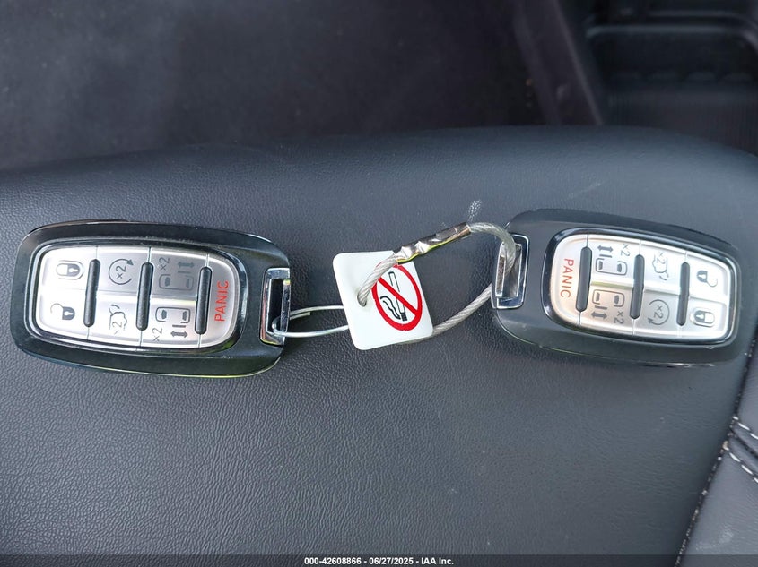 2025 CHRYSLER PACIFICA SELECT - 2C4RC1BG5SR505989