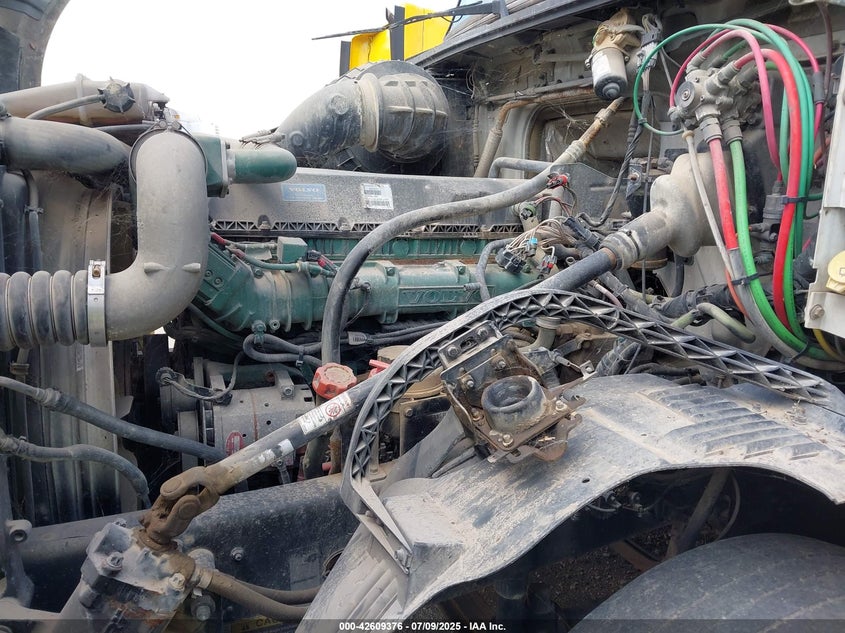 2016 Volvo Vn VIN: 4V4NC9EH6GN934570 Lot: 42609376