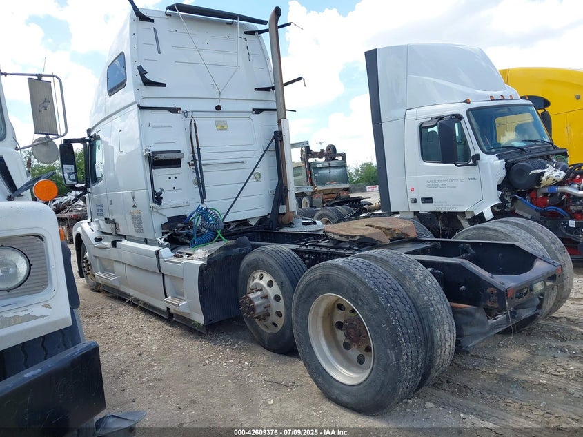 2016 Volvo Vn VIN: 4V4NC9EH6GN934570 Lot: 42609376