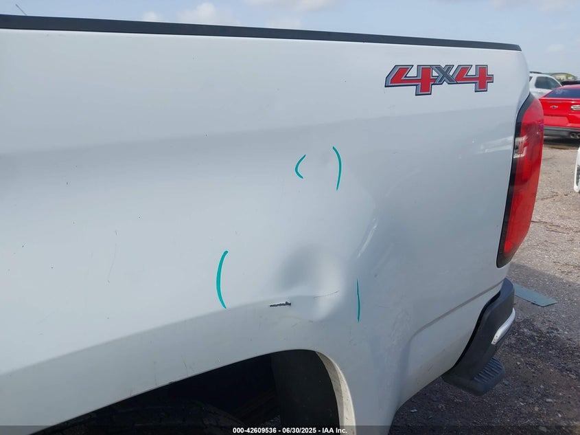 2015 CHEVROLET COLORADO VIN: 1GCGTAE37F1172852