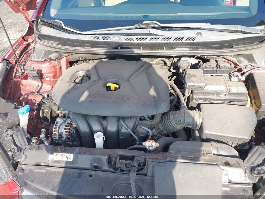 2013 HYUNDAI ELANTRA VIN: 5NPDH4AE6DH272573