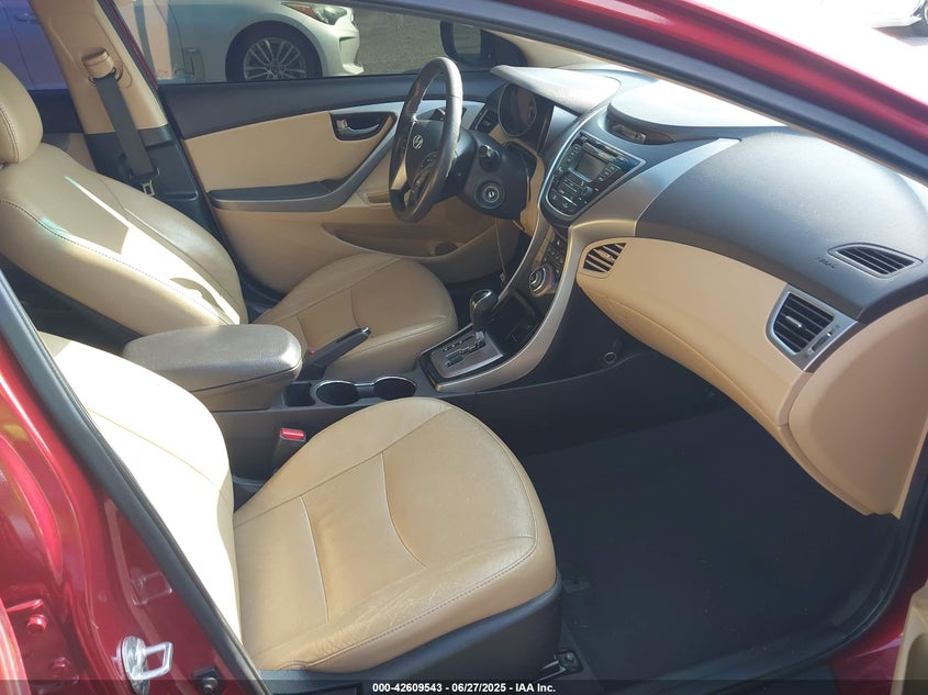 2013 HYUNDAI ELANTRA VIN: 5NPDH4AE6DH272573