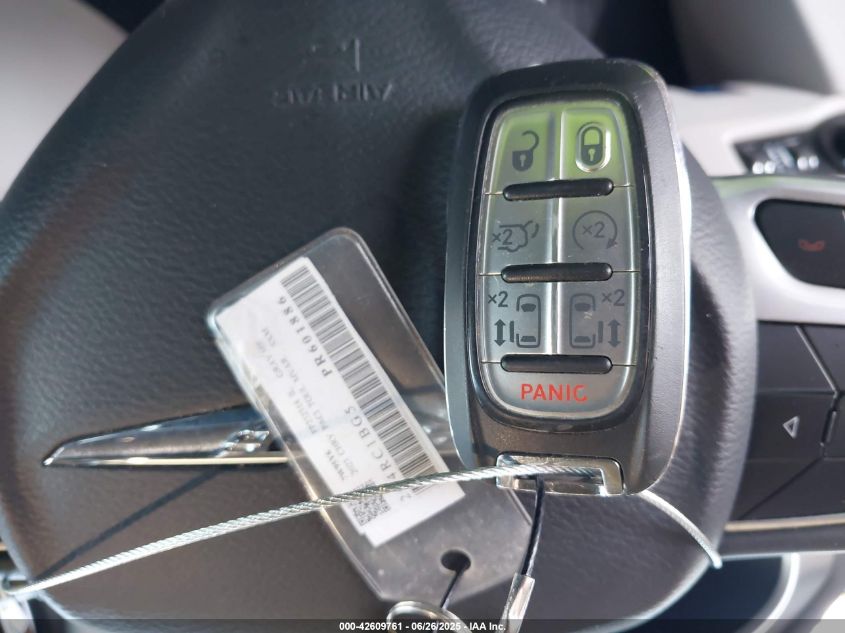 2023 Chrysler Pacifica Touring L VIN: 2C4RC1BG5PR601886 Lot: 42609761