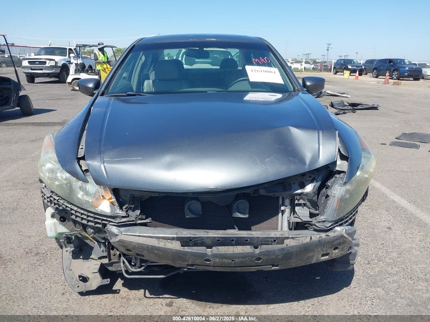 2008 HONDA ACCORD VIN: 1HGCP36838A009113