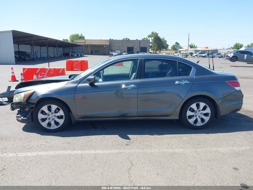 2008 HONDA ACCORD VIN: 1HGCP36838A009113