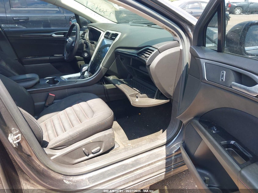 2015 FORD FUSION VIN: 3FA6P0HD3FR230451