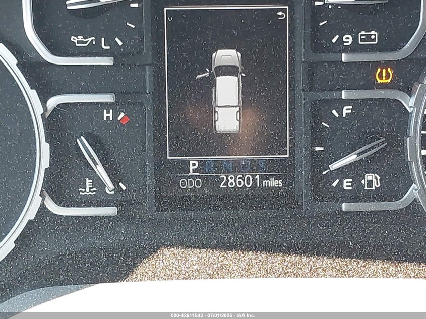 2018 TOYOTA TUNDRA SR5 5.7L V8 - 5TFRY5F10JX242552