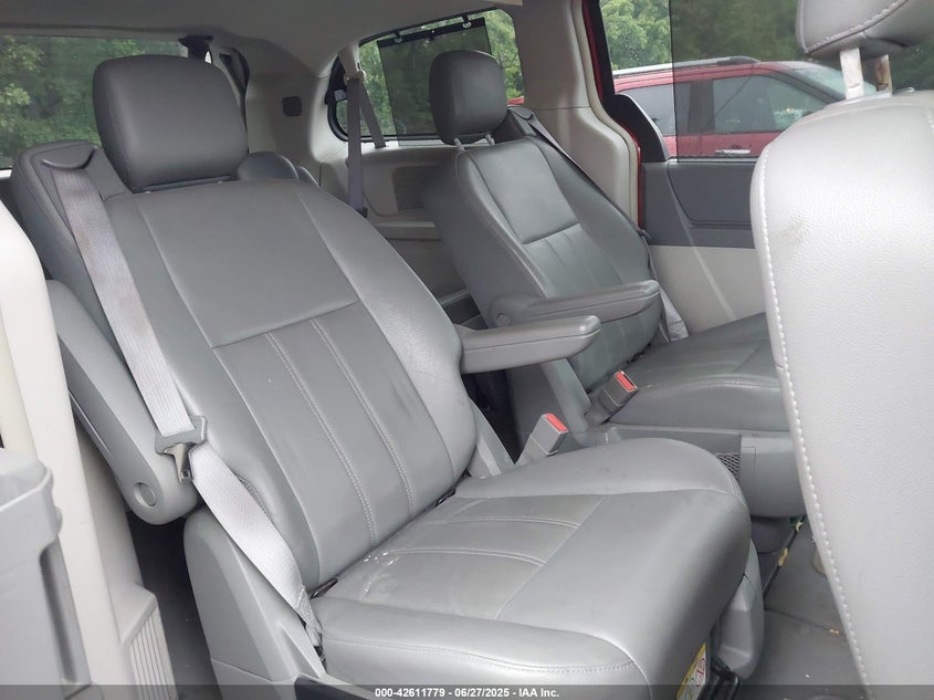 2009 DODGE GRAND CARAVAN VIN: 2D8HN54X89R613898