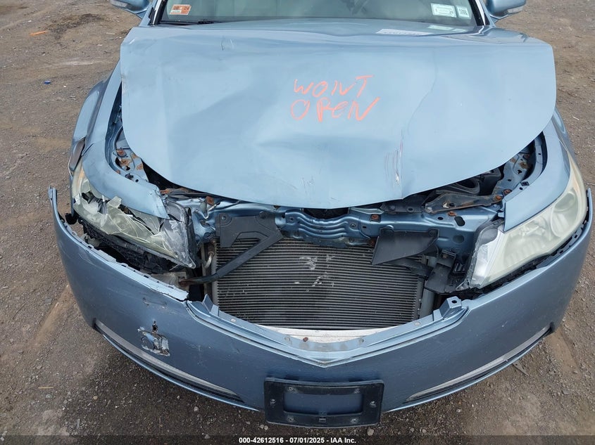 2011 ACURA TL VIN: 19UUA8F20BA002612