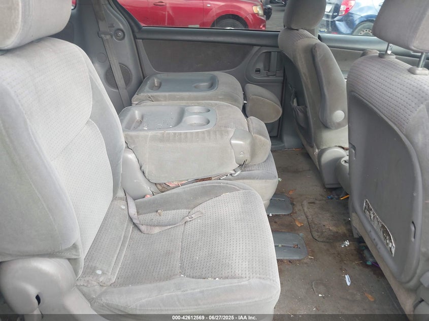 2006 TOYOTA SIENNA VIN: 5TDZA23C16S445830