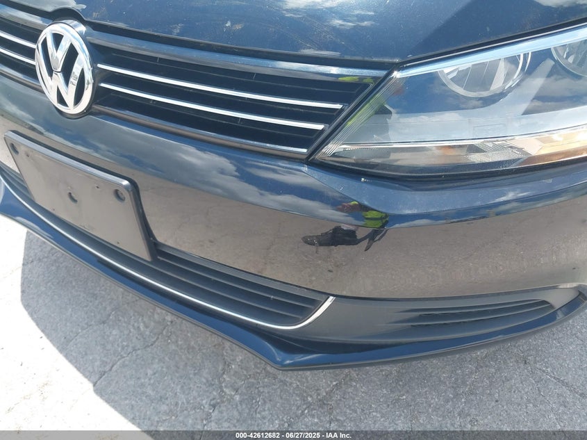 2014 VOLKSWAGEN JETTA 1.8T SE - 3VWD07AJ7EM411429