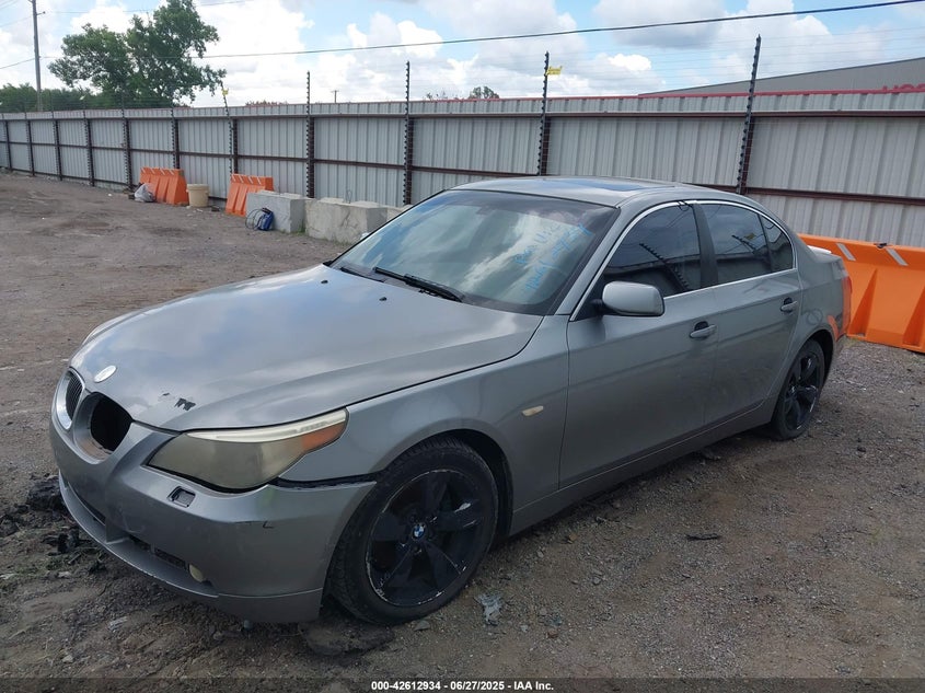 2007 BMW 530I grey sedan gasoline WBANE73587CM56048 photo #3