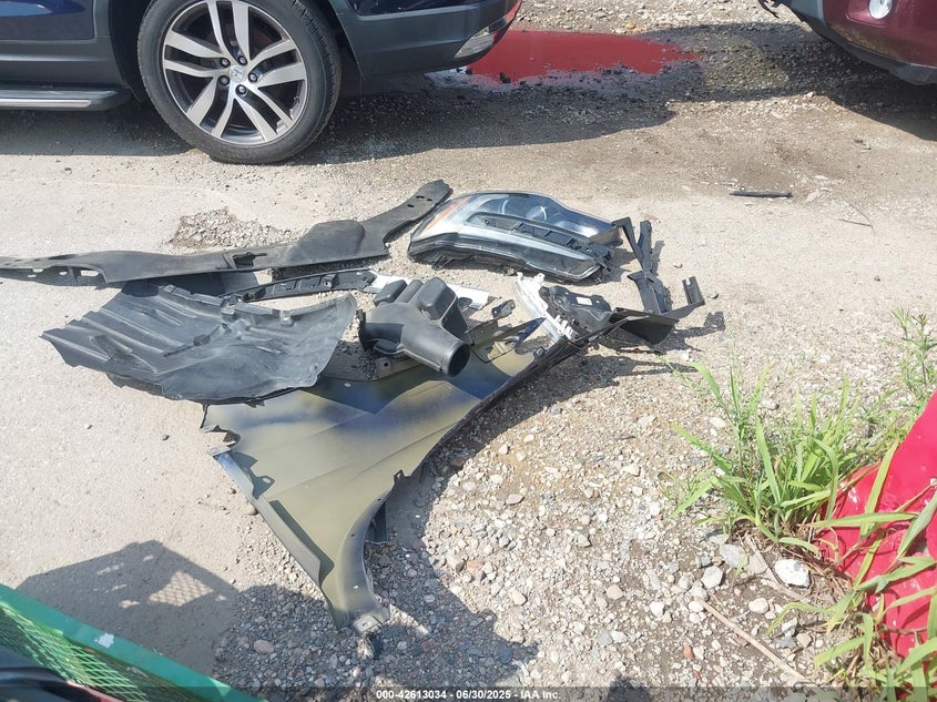 2017 HONDA PILOT TOURING - 5FNYF6H92HB037071