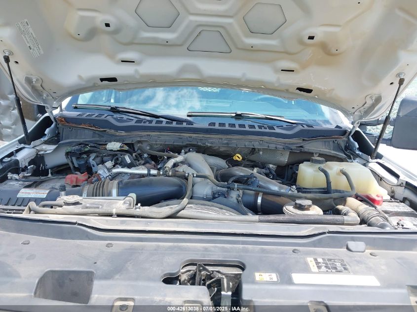 2023 Ford F-350 Chassis - 1FDRF3GT5PEC59129