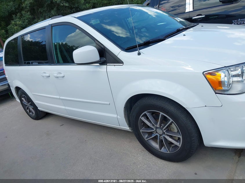 2017 DODGE GRAND CARAVAN SXT - 2C4RDGCG1HR799754