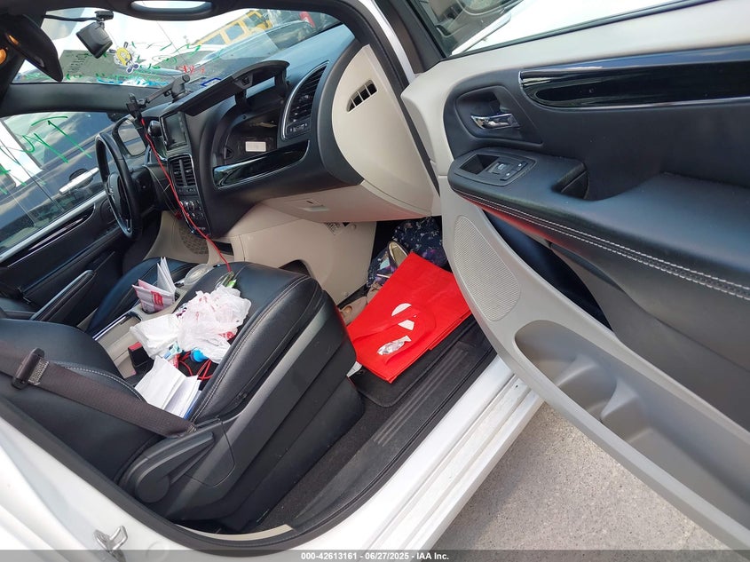 2017 DODGE GRAND CARAVAN SXT - 2C4RDGCG1HR799754