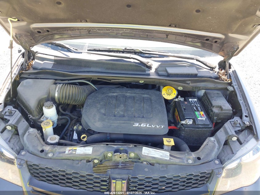 2019 DODGE GRAND CARAVAN SXT - 2C4RDGCG1KR504840