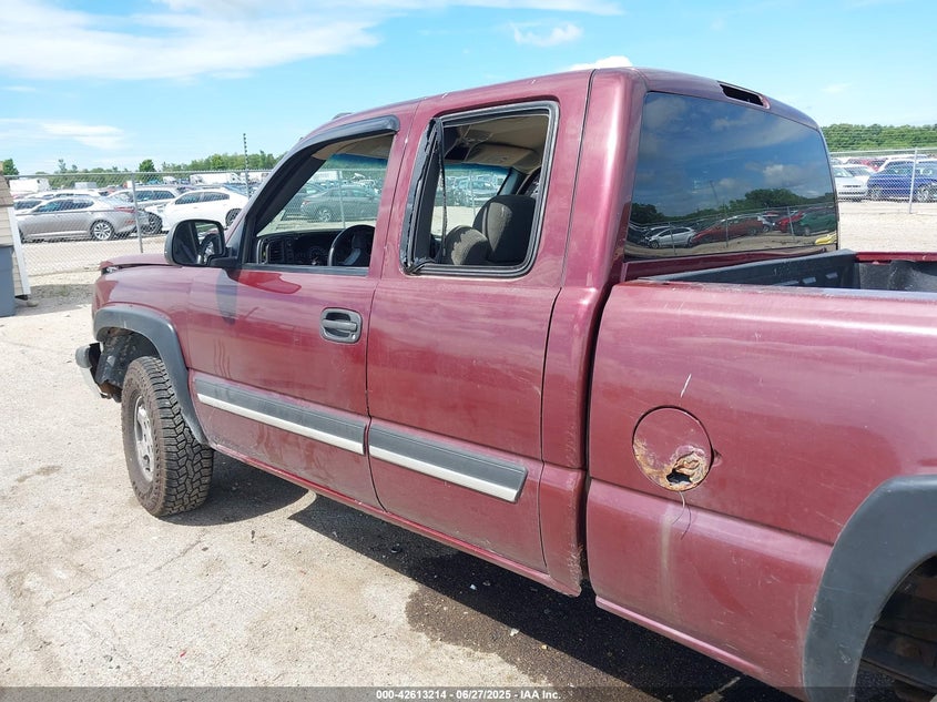 2003 Chevrolet Silverado 1500 Ls VIN: 2GCEK19T531311418 Lot: 42613214